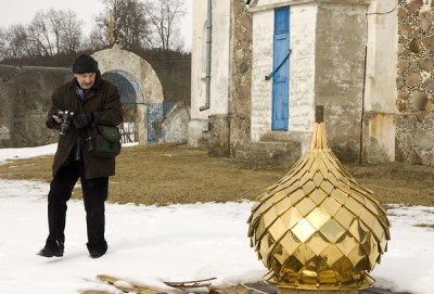 Передать в Нацбанк что-ли-на поддержку курса бел.рубля???!!!