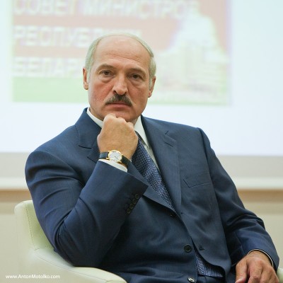 Александр Лукашенко. Фото Антона Мотолько. Вильнюс, Литва, 16.09.2009.