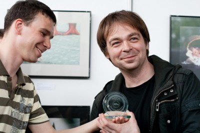 Подведение итогов конкурса «Пресс-фото Беларуси 2010», церемония награждения. Алексей Матюшков и Дмитрий Брушко
