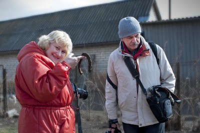 Фото Натальи. Алла нашла подкову. Счастливый знак ! И для Аллы, чьи именины в этот день (Поздравляем !), и для всей группы !